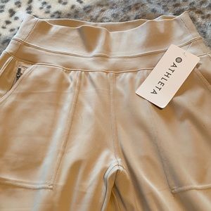 New with tags. Venice jogger. Athleta small